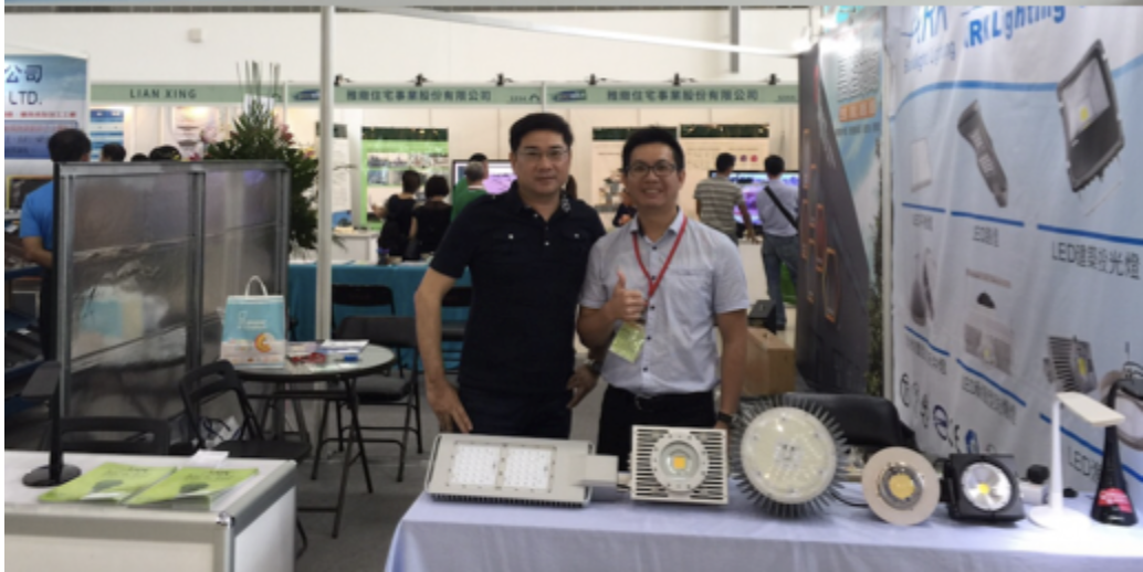 截圖 2021-10-16 下午12.50.26.png